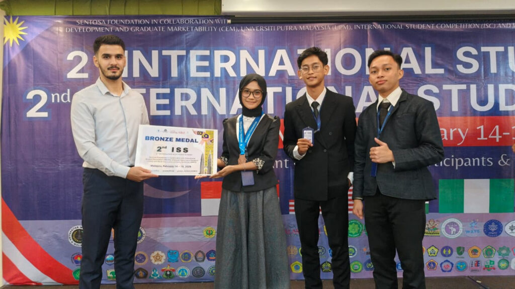 Tembus Panggung Akademik Global, Mahasiswa PGSD UNG Transformasi Folklor Otajin ke dalam Sains 66294d0e 0f59 4a70 9d1f 740b52cc735f 17.02.2026.10.05.17