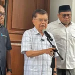 jusuf kalla jk bakal melaporkan rismo sianipar